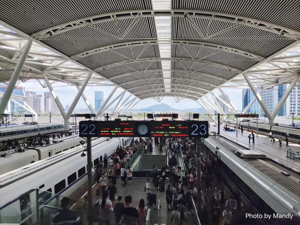 guangzhou railway station2
